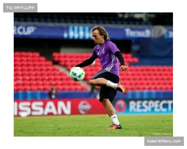 心理优势:历史交锋平局居多,里尔主场自信成关键因素。 心理优势:历史交锋平局居多,里尔主场自信成关键因素。