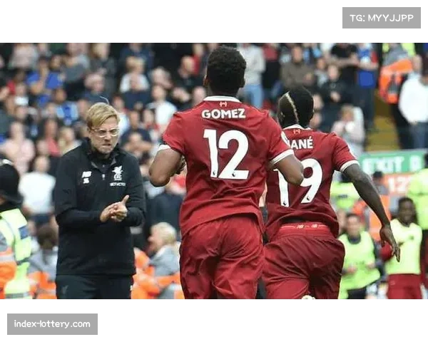 双红会再度来袭,赛前分析聚焦于双方中场硬度与反击效率的对比 双红会再度来袭,赛前分析聚焦于双方中场硬度与反击效率的对比